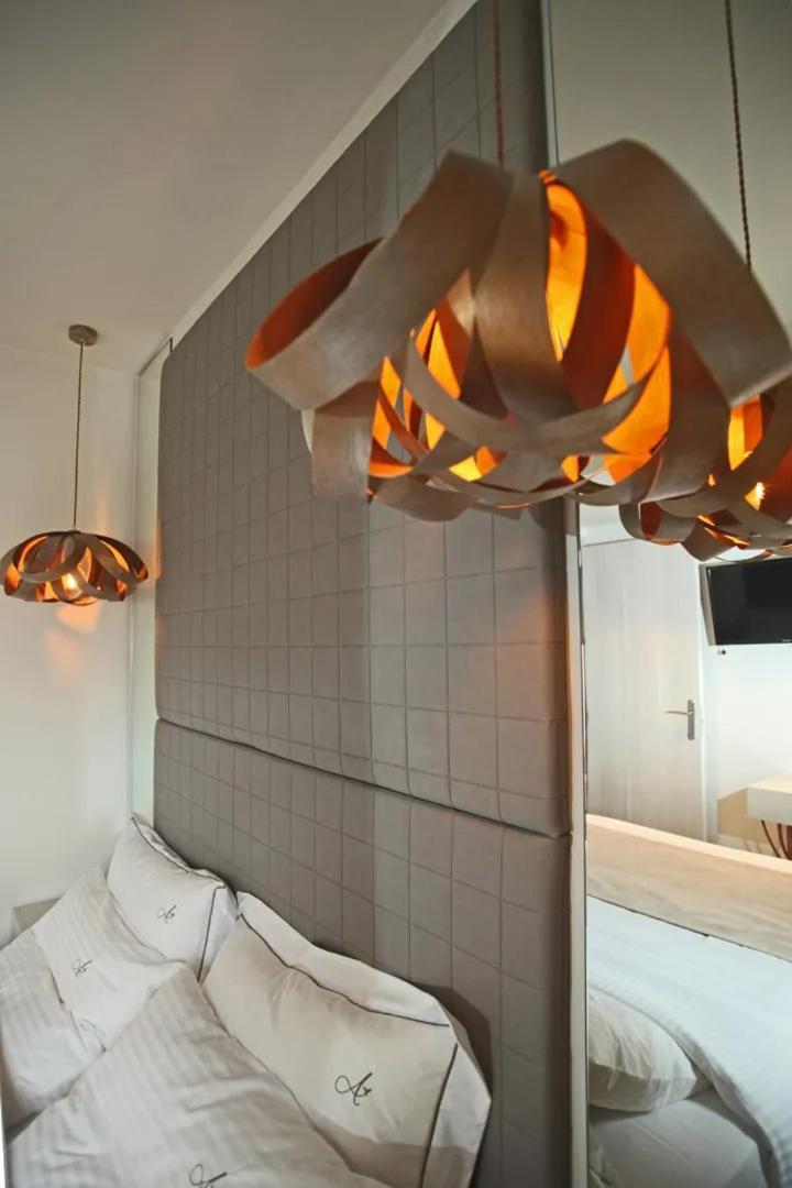 Athinais Luxury Apartments Chaniotis Exterior foto