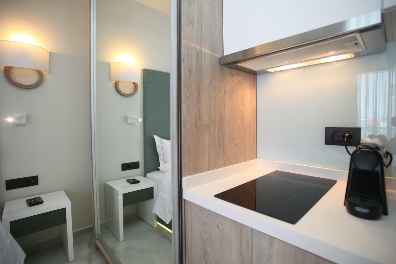 Athinais Luxury Apartments Chaniotis Exterior foto
