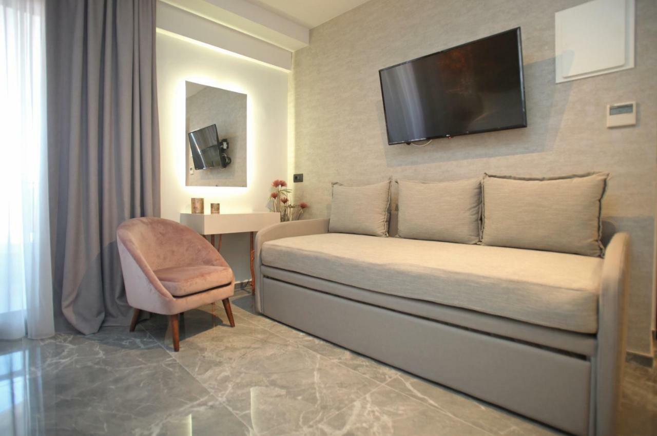 Athinais Luxury Apartments Chaniotis Exterior foto