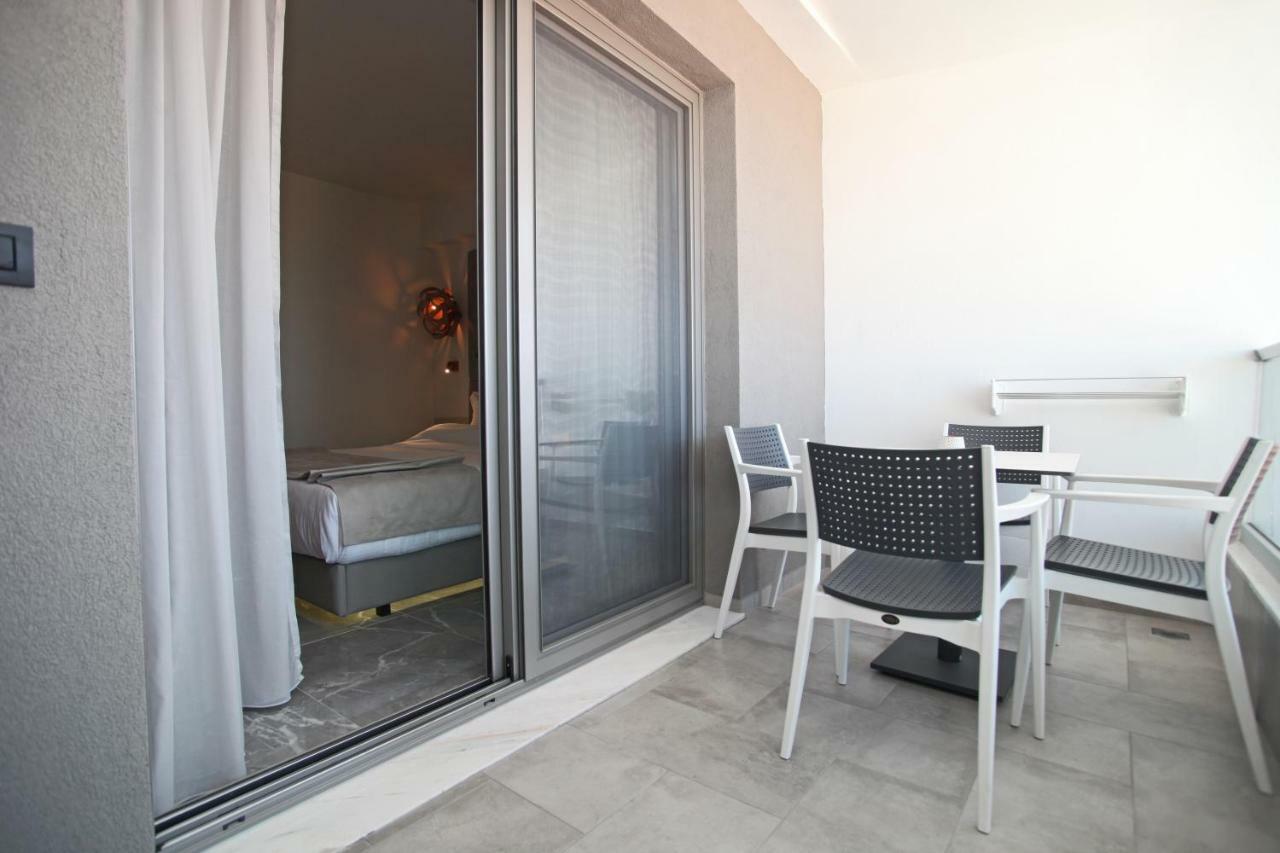 Athinais Luxury Apartments Chaniotis Exterior foto